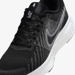 נעלי ספורט Nike Run Defy לנשים