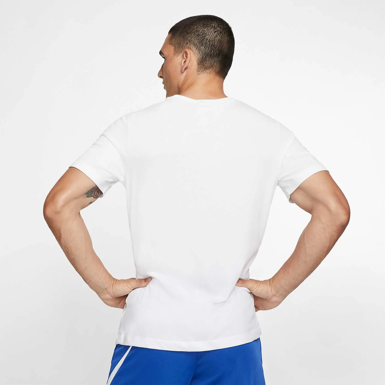 ar6029-100_B Nike UV Dri-Fit - الصورة 1